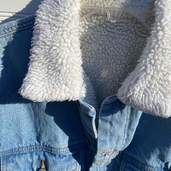 Brandie Melville JOHN Galt Wool Trucker jacket - Picture 2 of 7